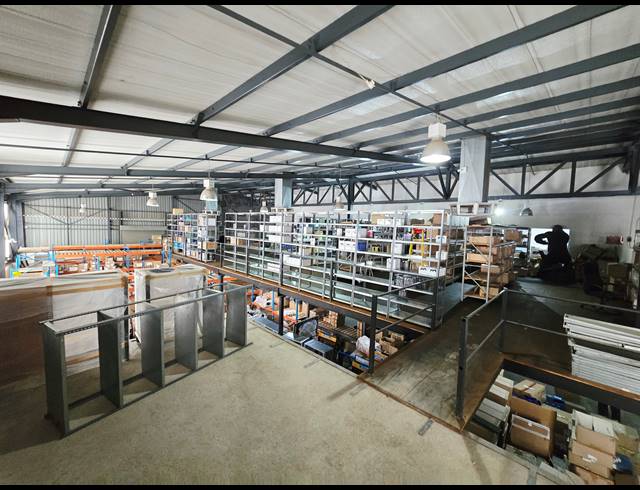 1,280M² WAREHOUSE FOR SALE IN HOOGLAND